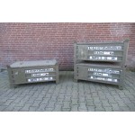 Stalen bak met deksel. NATO. Used